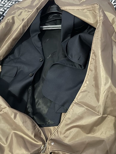 suit 01